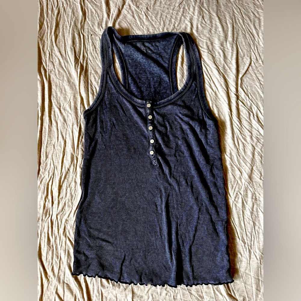 Aerie tank
